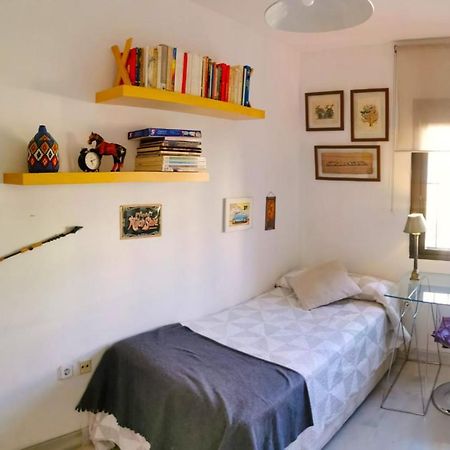 Habitacion Agradable Con Bano Individual Sewilla Zewnętrze zdjęcie